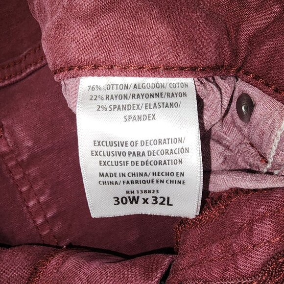 Women's Shyanne Jeans 30 Short 30x32 Maroon Super Flare Bell Bottom Stretch Fray - Picture 6 of 6